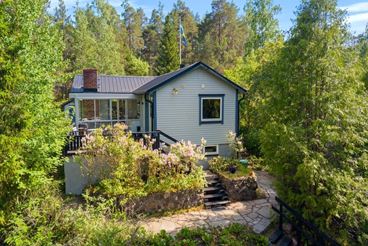 Villa i Värmdö-Evlinge, Stockholm, Handelsbacken 5