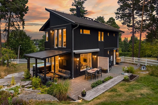 Villa i Mörtnäs, Värmdö, Stockholm, Mörtbergsvägen 17