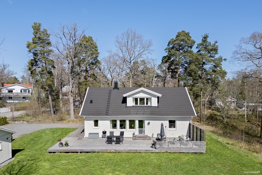Villa i Kolvik, Värmdö, Hemmesta, Stockholm, Smedsvägen 6