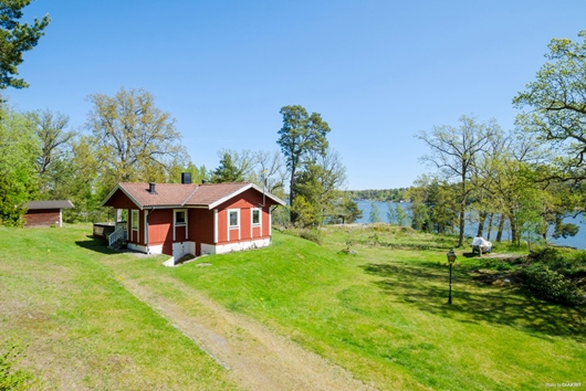 Fritidshus i Hässelmara, Värmdö, Stockholm, Hässelviksvägen 31