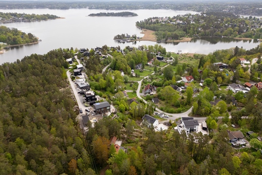 Tomt i Mörtnäs, Värmdö, Stockholm, Gustav III:s väg 20