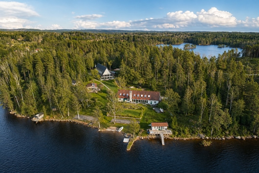 Gods och gårdar i Västra Götaland, Tollered, Alingsås, Ulvasundsvägen 11