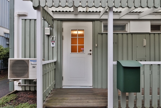 Radhus i Bällskär Hisings backa, Göteborg, Västra Götaland, Stora Kronogårdsgatan 71