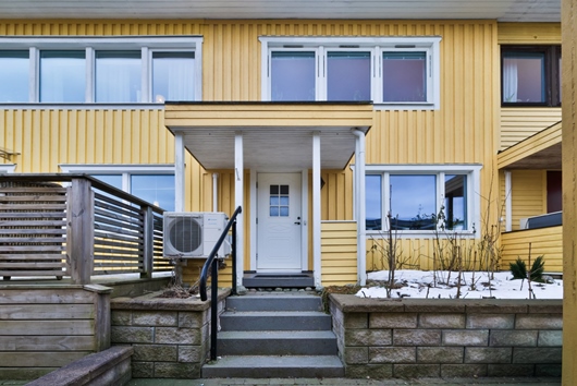 Radhus i Torslanda Runslingan, Västra Götaland, Göteborg, Runslingan 55