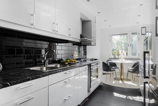 Bostadsrätt i Grevegården, Västra Frölunda, Göteborg, Västra Götaland, Turkosgatan 18