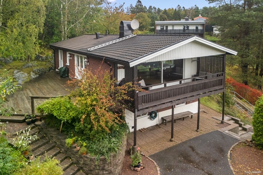 Villa i Hovås, Göteborg, Västra Götaland, Hovås hagstig 3