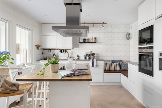 Radhus i Skintebo, Billdal, Göteborg, Västra Götaland, Åsbacken 29