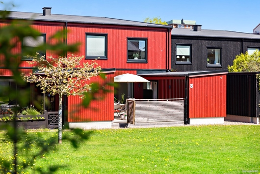 Radhus i Ruddalen, Västra Frölunda, Göteborg, Västra Götaland, Blockflöjtsgatan 6
