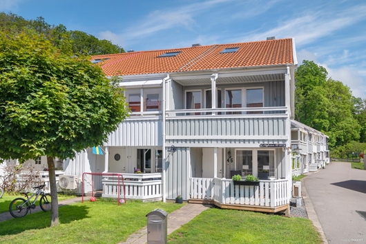 Radhus i Skintebo, Billdal, Göteborg, Västra Götaland, Klyfteråsen 46