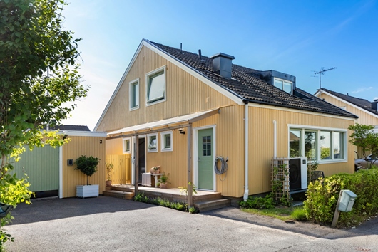 Villa i Nya Varvet, Västra Frölunda, Göteborg, Västra Götaland, Livbåtsgatan 3