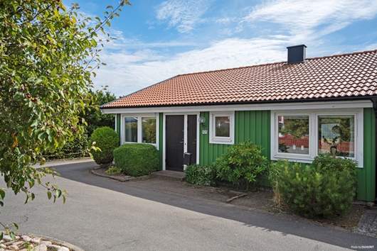 Radhus i Bratthammar, Västra Frölunda, Göteborg, Västra Götaland, Melongatan 105