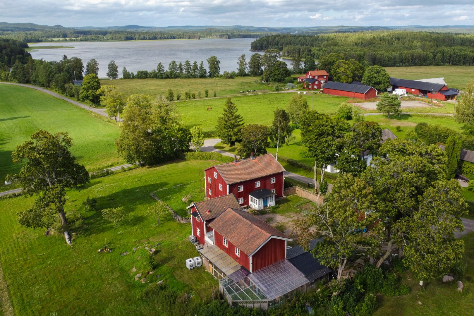 Villa i Storfors, Sverige, Västra Herrnäs gård