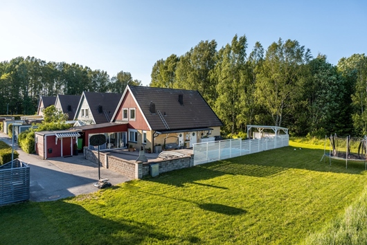 Villa i Adolfsberg, Örebro, Gamla vägen 17