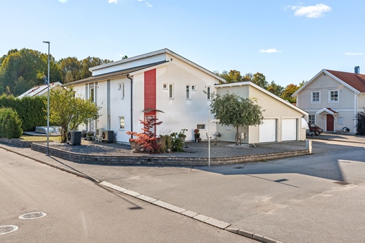 Villa i Adolfsberg, Örebro, Myggvägen 1