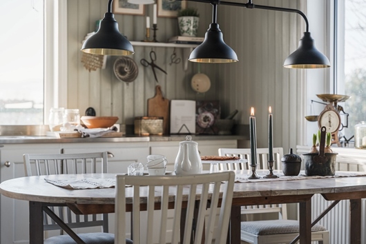 Villa i Ekeby, Kumla, Örebro, Frommesta 216