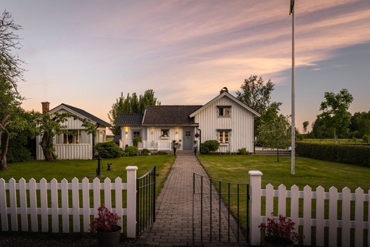 Gods och gårdar i Örebro, Gräve 451