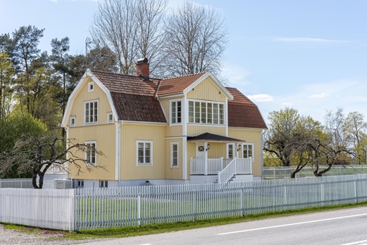 Villa i Mosås, Örebro, Krutbruket 116