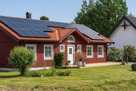 Villa i Ekeby-Almby, Örebro, Ekebyalmby, Lakevägen 41