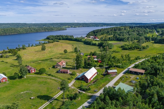 Gods och gårdar i Nora, Örebro, Lindesberg, Öskebohyttan 150