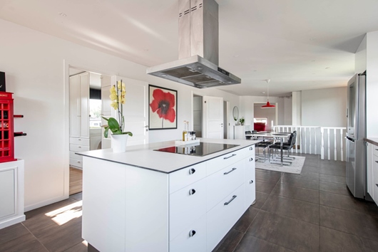 Villa i Rönnby, Västerås, Västmanland, Löpargatan 42