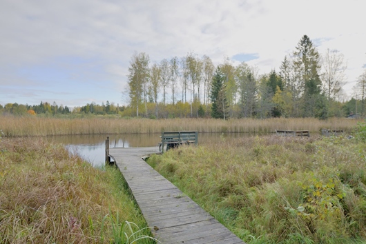 Fritidshus i Holmsbovallen, Kolsva, Västmanland, Skinnskatteberg, Lyckhemsvägen 7