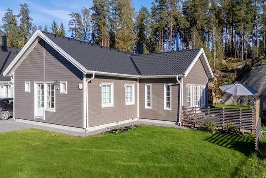 Villa i Runsten, Grödinge, Stockholm, Haninge, Runstens byväg 70