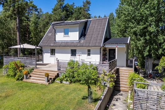 Villa i Södra Kopparmora, Värmdö, Stockholm, Kättingvägen 16