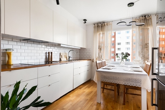 Bostadsrätt i Huvudsta, Solna, Stockholm, Krysshammarvägen 38