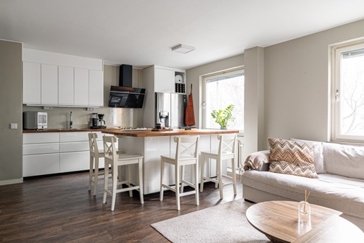 Bostadsrätt i Skytteholm, Solna, Stockholm, Framnäsbacken 10