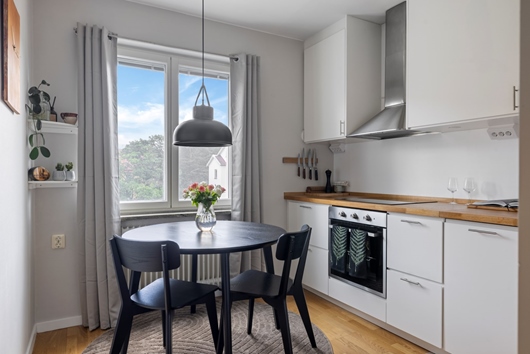 Bostadsrätt i Råsunda, Solna, Stockholm, Backvägen 5