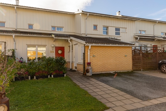 Bostadsrätt i Viby, Sollentuna, Stockholm, Lantgårdsvägen 35