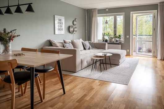 Bostadsrätt i Silverdal, Sollentuna, Stockholm, Silverdals Torg 9