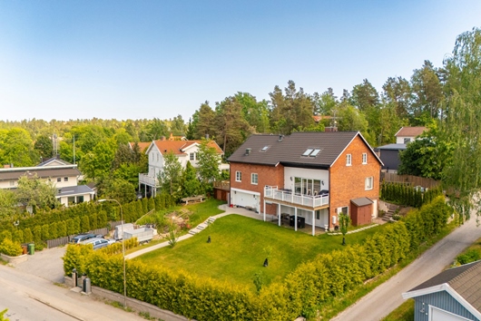 Villa i Helenelund, Sollentuna, Stockholm, Bokvägen 5A