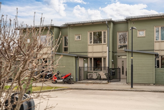 Radhus i Silverdal, Sollentuna, Stockholm, Sländstigen 27
