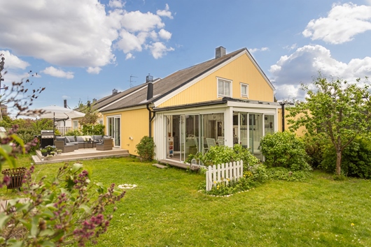 Radhus i Fågelsången, Sollentuna, Stockholm, Alströmervägen 33