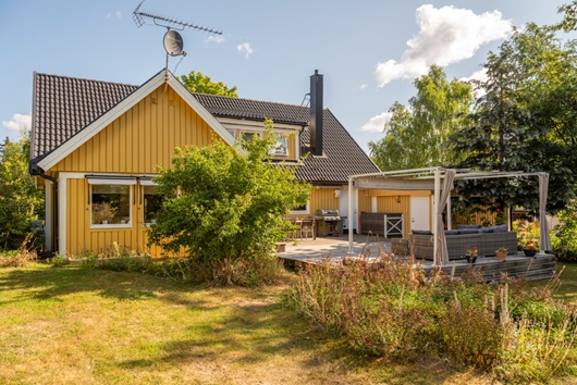 Villa i Fågelsången, Sollentuna, Stockholm, Aspvägen 23A