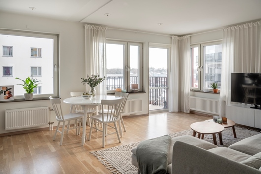 Bostadsrätt i Edsängen, Sollentuna, Stockholm, Hovslagarevägen 17