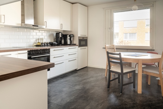 Bostadsrätt i Tureberg, Sollentuna, Stockholm, Bagarbyvägen 26