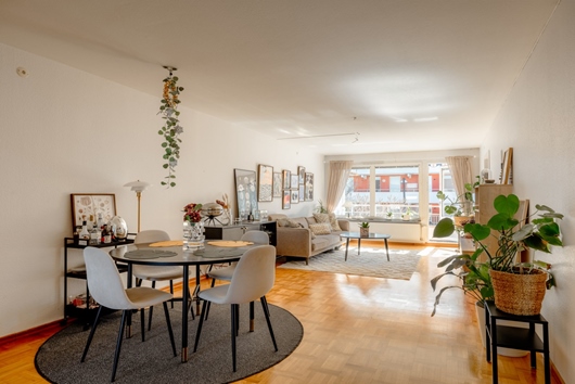 Bostadsrätt i Sjöberg, Sollentuna, Stockholm, Lomvägen 657