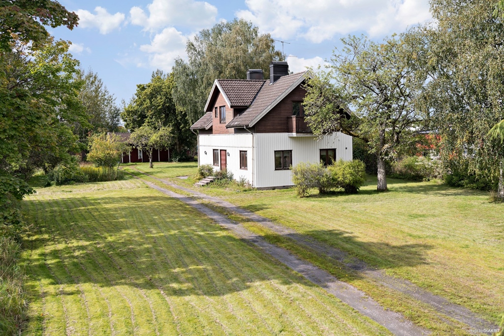 Villa i Sollebrunn, Sverige, Mejerivägen 9