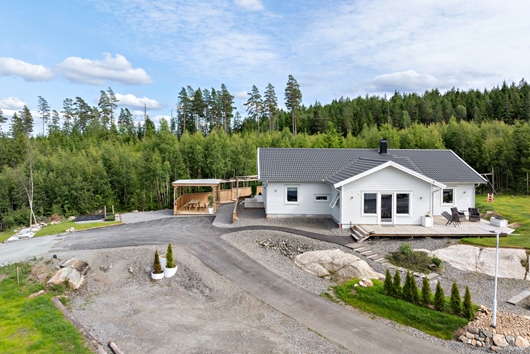 Villa i Edsås, Alingsås, Västra Götaland, Edshultsvägen 19