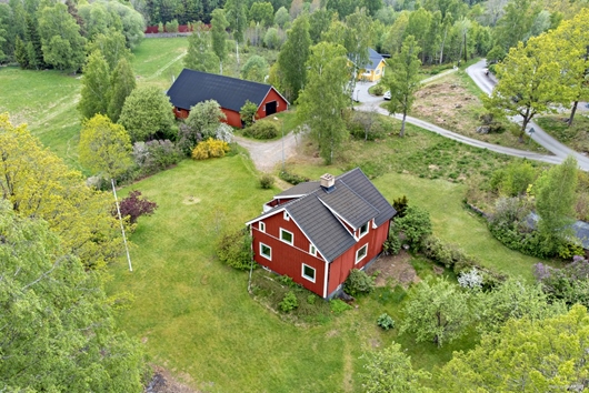 Gods och gårdar i Hemsjö, Alingsås, Västra Götaland, Bergagårdsvägen 22