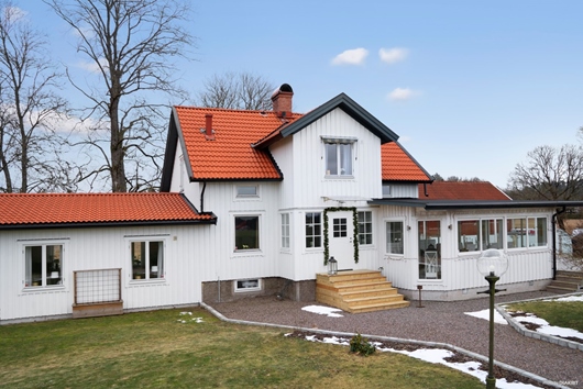 Villa i Sollebrunn, Västra Götaland, Alingsås, Erska lyckes väg 15