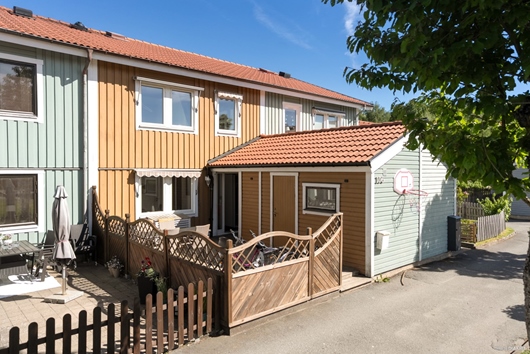 Villa i Noltorp, Alingsås, Västra Götaland, Arrendegatan 106