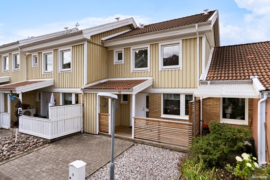 Bostadsrätt i Västra Ängabo, Alingsås, Västra Götaland, Odengatan 52