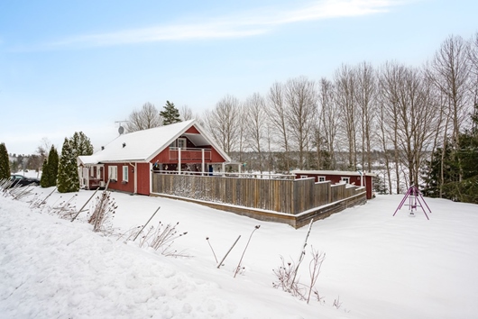 Villa i Brottby, Stockholm, Vallentuna, Lövlundsvägen 1