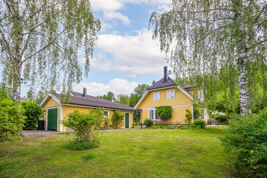 Villa i Söralid, Åkersberga, Stockholm, Österåker, FJÄRILSVÄGEN 10A
