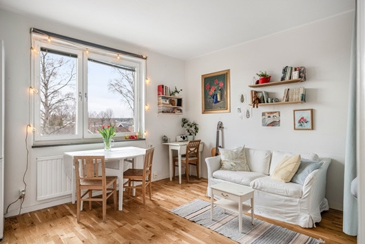 Bostadsrätt i Häggvik, Sollentuna, Stockholm, Skälbyvägen 2