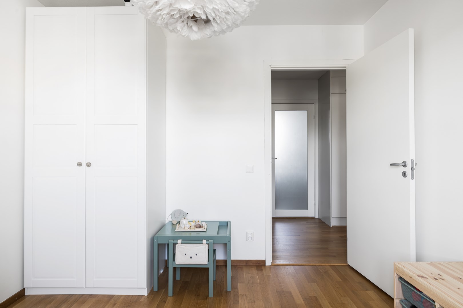 32