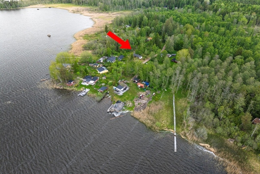 Fritidshus i Surahammar, Västmanland, Lisjöbanan 94